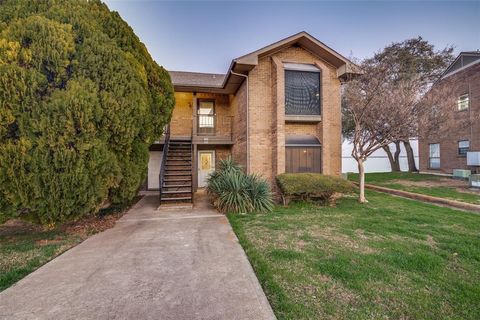 Photo of 4610 Chaha Road #106, Garland, TX 75043 (MLS # 21189748)