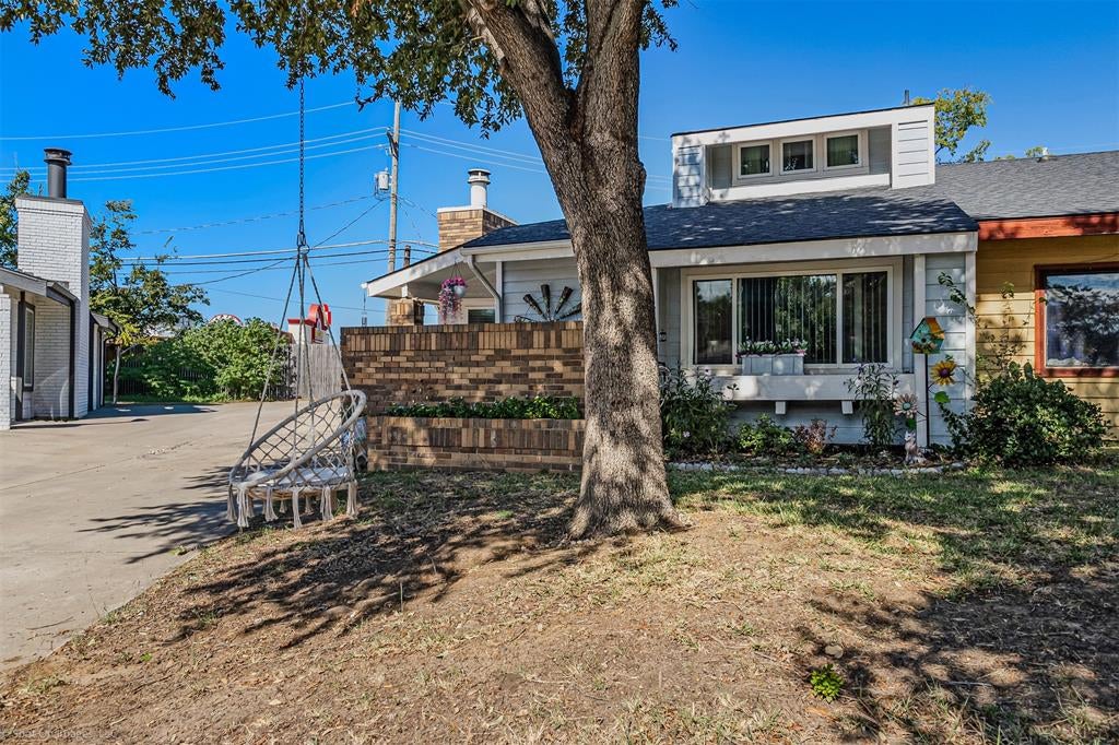 501 Hunters Glen Street