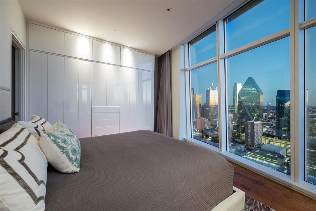 Museum Tower - Residential