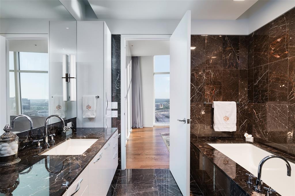 Museum Tower - Residential