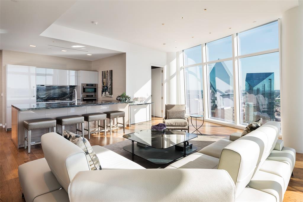 Museum Tower - Residential