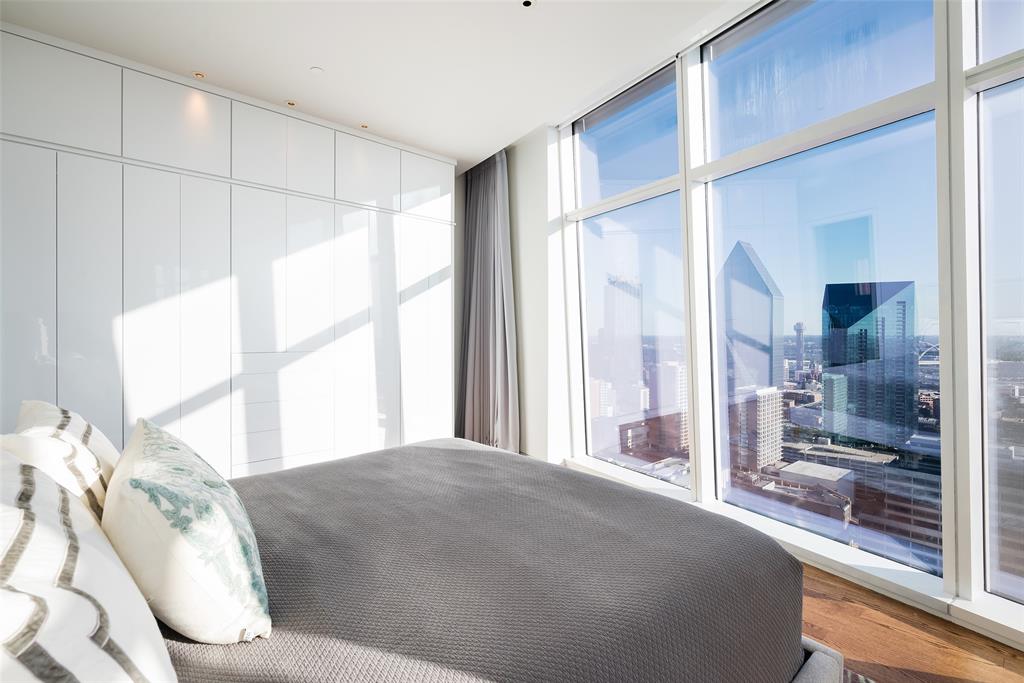 Museum Tower - Residential