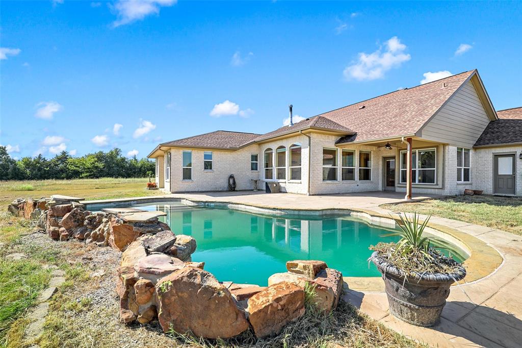 262 Pecan Valley Court