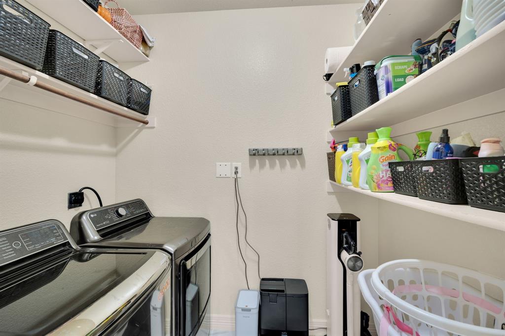 MUSTANG CREEK PH 4 .203AC - Residential