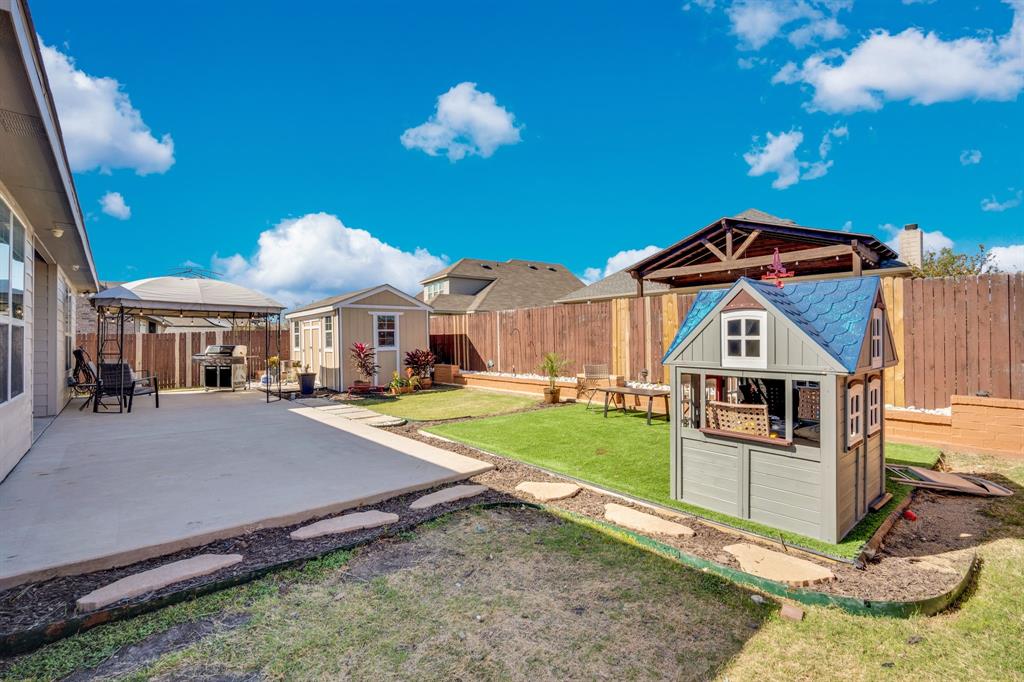 MUSTANG CREEK PH 4 .203AC - Residential