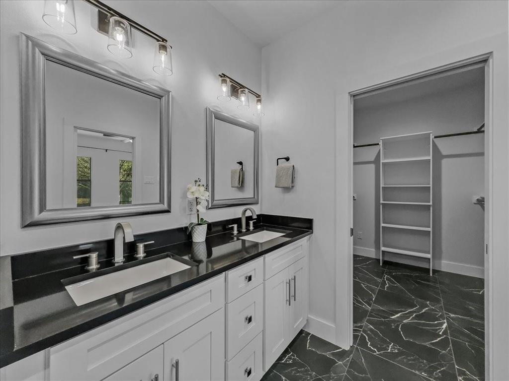 Comanche Cove - Residential