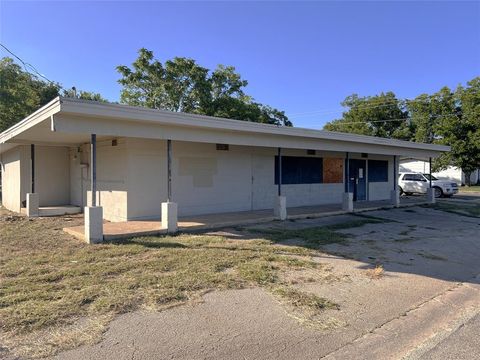 1801 Avenue K Brownwood TX 76801