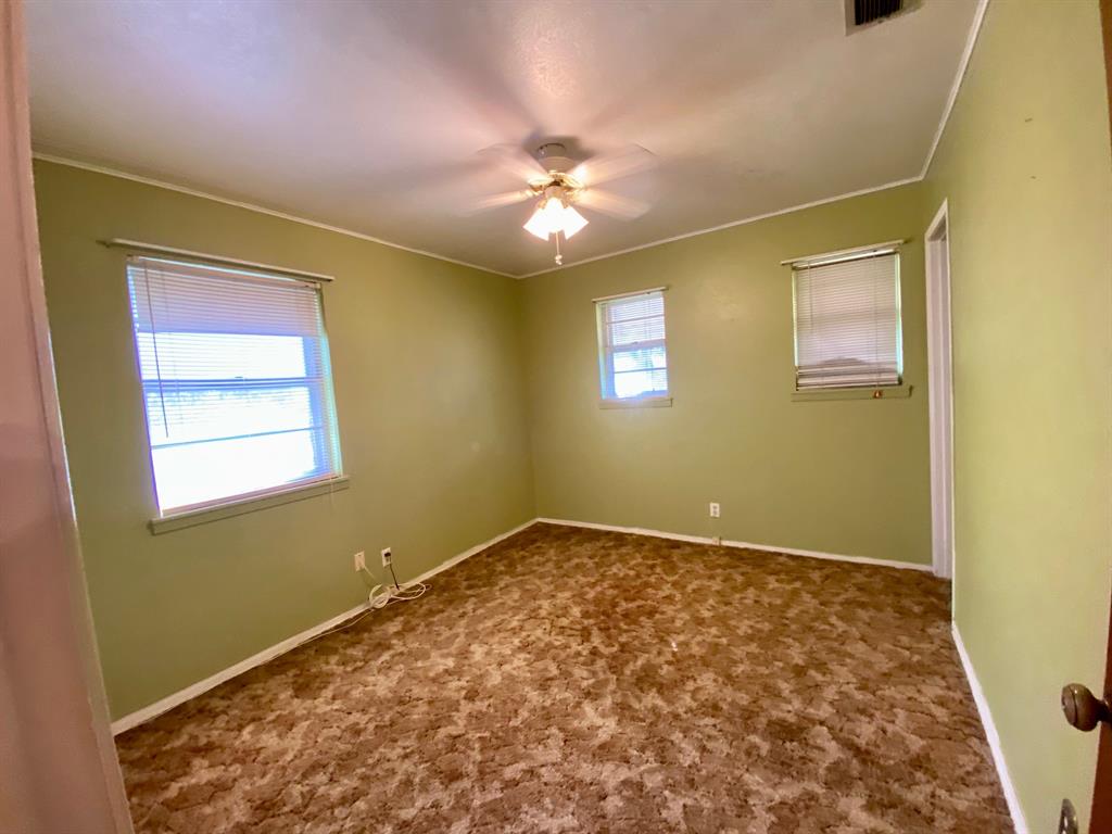 Lakeview Man 2 - Residential