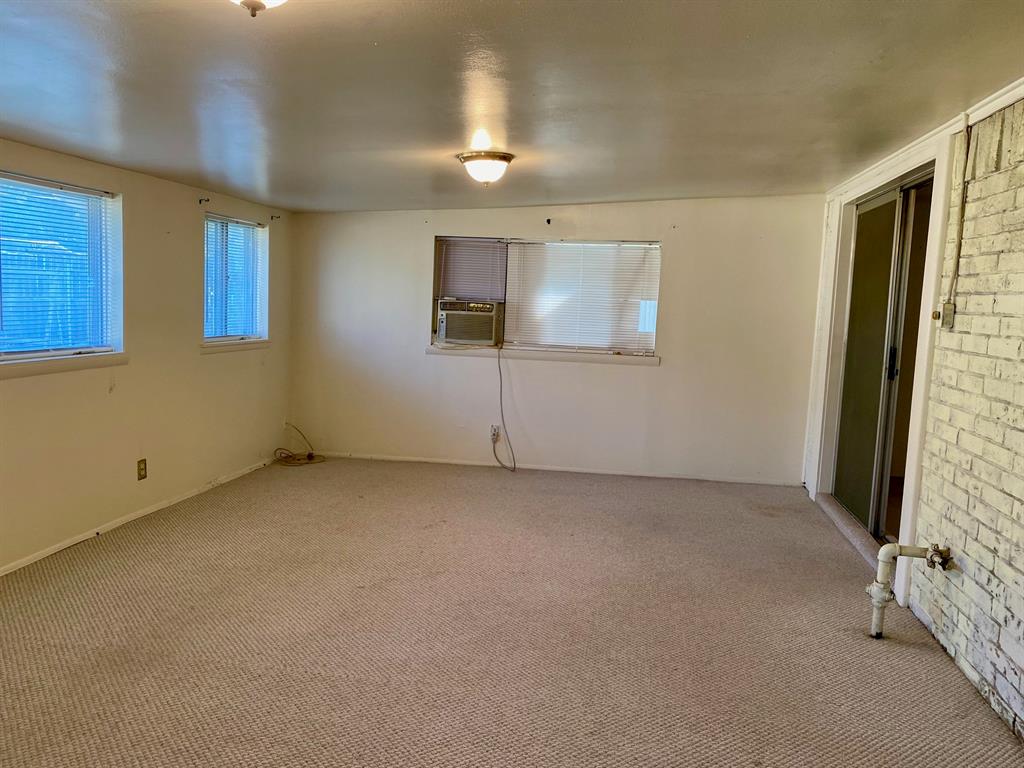 Lakeview Man 2 - Residential