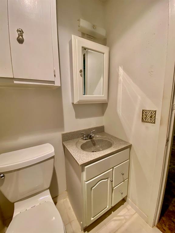 Lakeview Man 2 - Residential