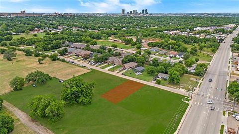 1508 E Robert Street Fort Worth TX 76104