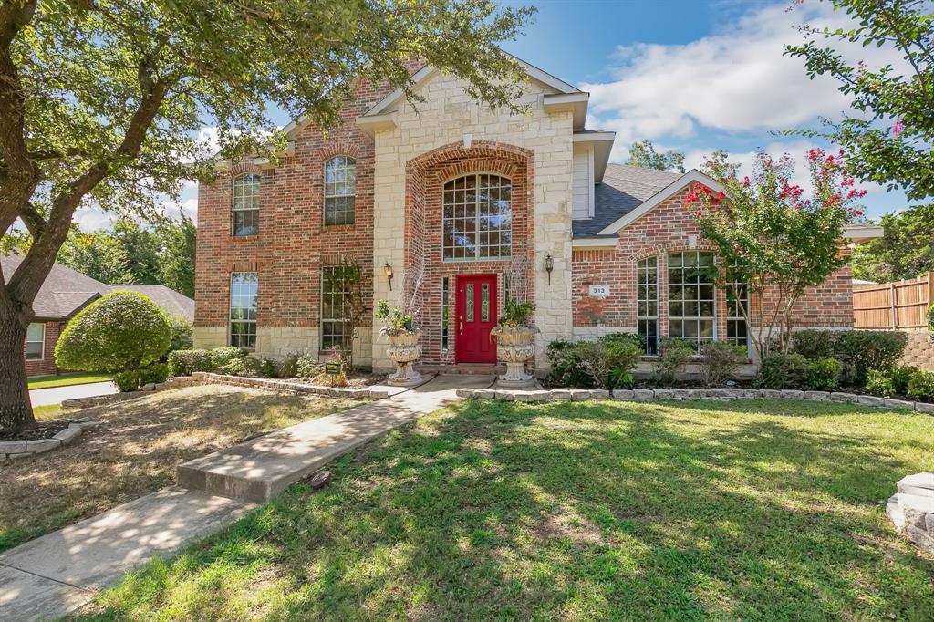 313 Los Altos Drive