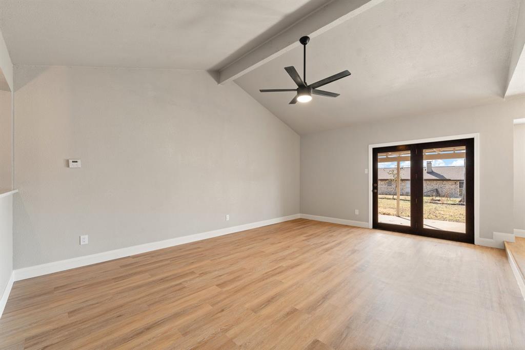 1613 Lamplighter Lane