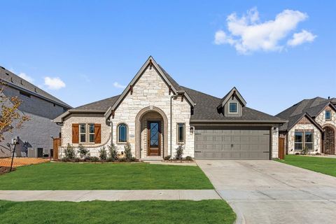 1609 Community Drive Cedar Hill TX 75116