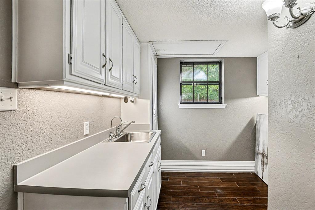 Lake Country Estates Add - Residential