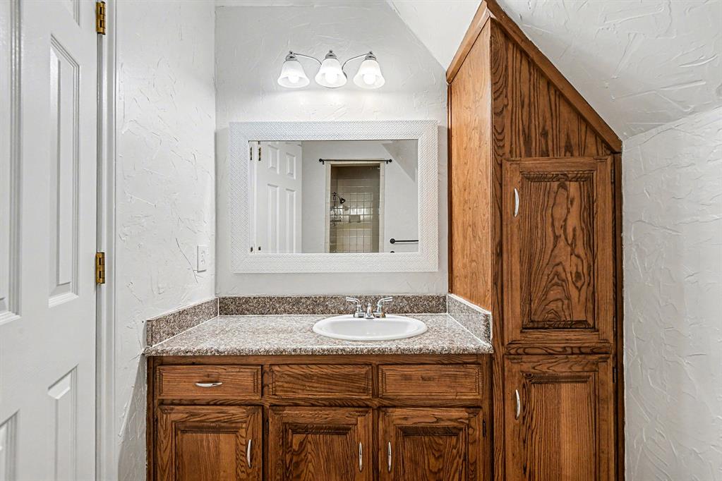 Lake Country Estates Add - Residential