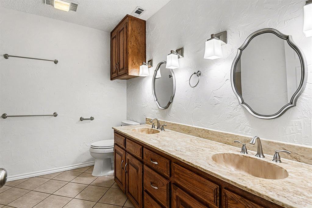 Lake Country Estates Add - Residential