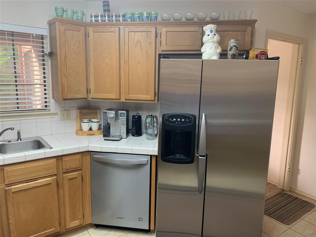 Heatherwood Add Ph II - Residential Lease