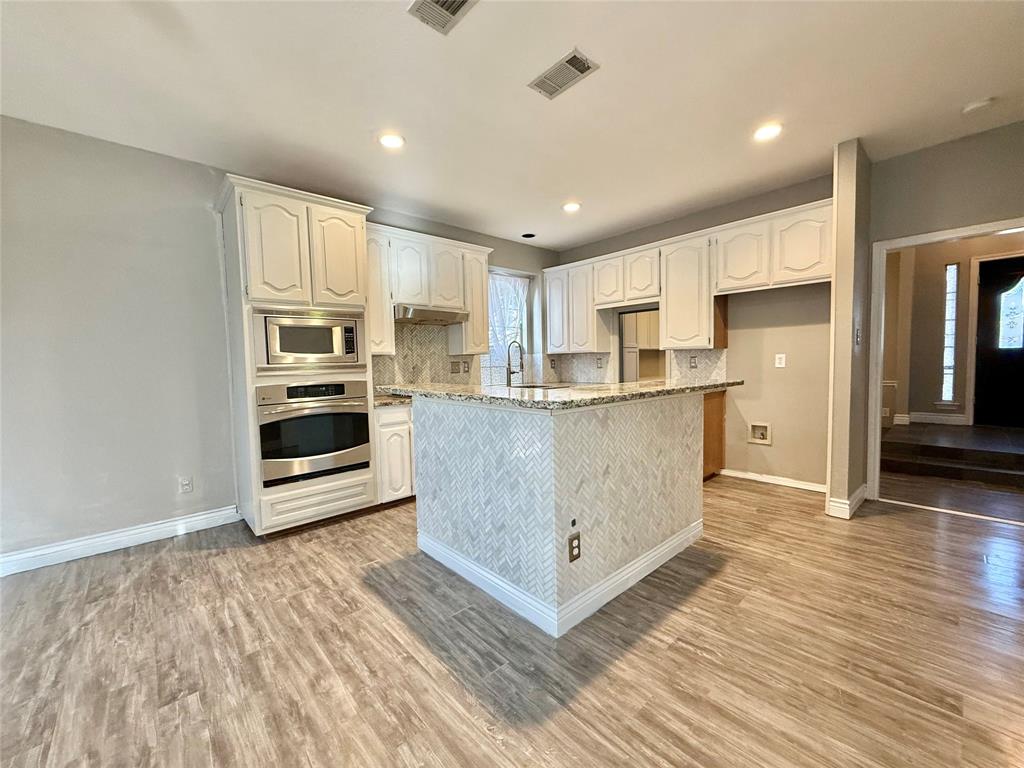 The Woods At Lake Forest - Residential Lease