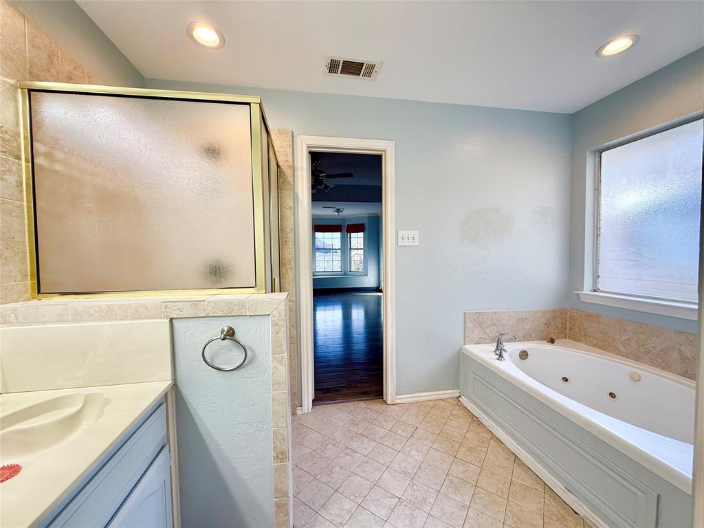 The Woods At Lake Forest - Residential Lease