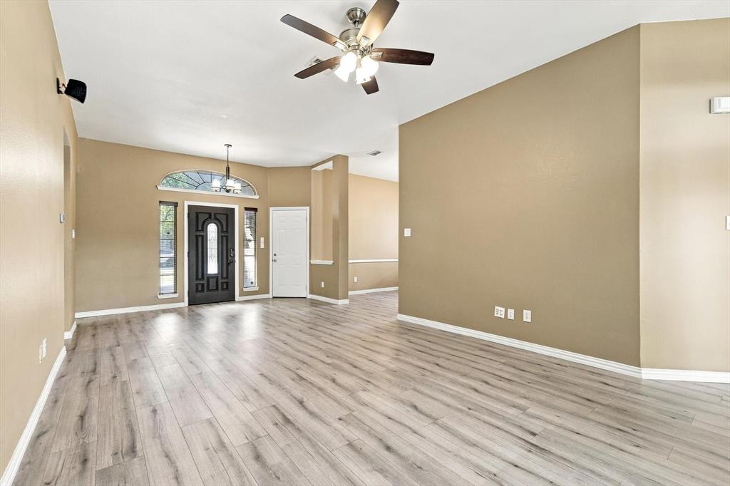 2116 Sheffield Lane