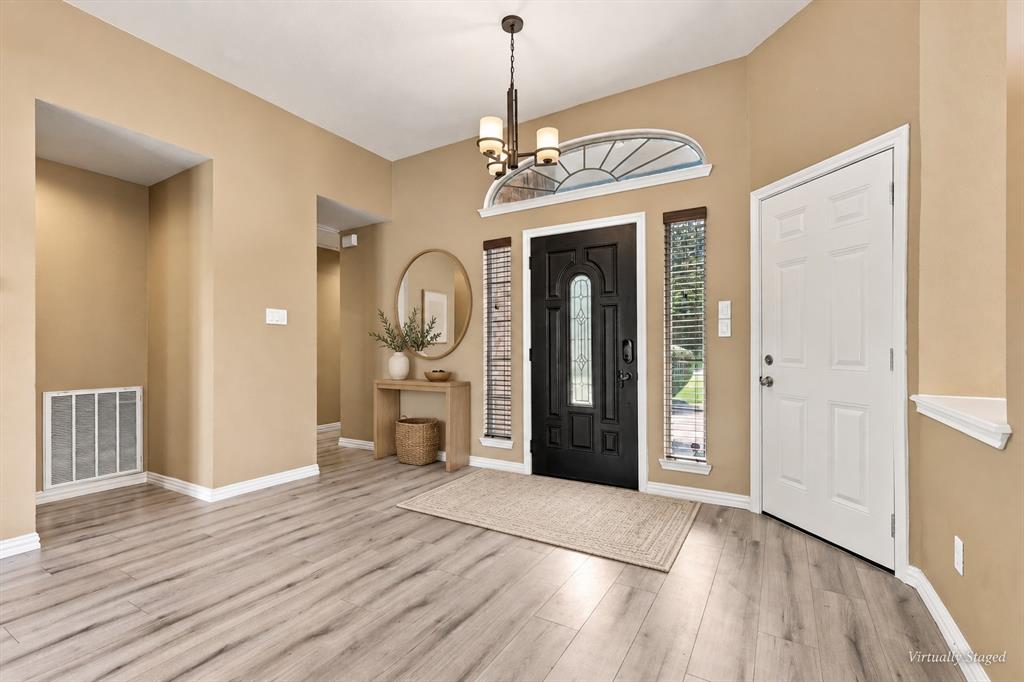 2116 Sheffield Lane