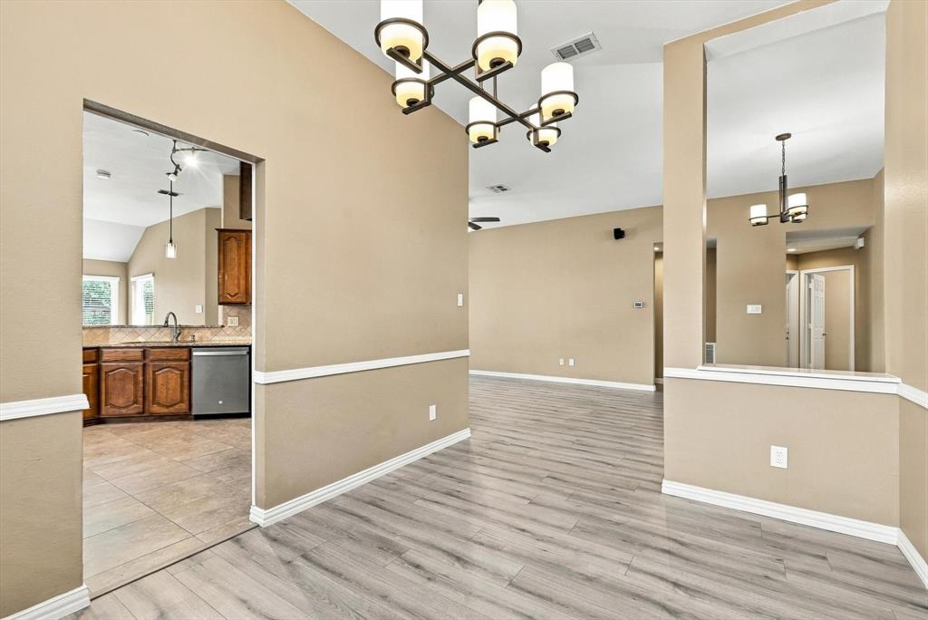 2116 Sheffield Lane
