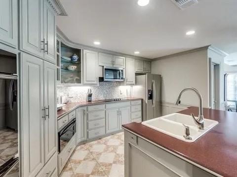 Air Park Dallas - Residential