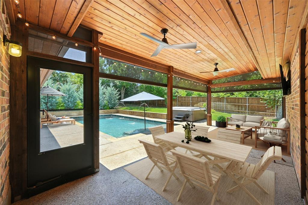 Shady Shores, Texas 76208, United States, 3 Bedrooms Bedrooms, ,2 BathroomsBathrooms,Residential,Active,198808