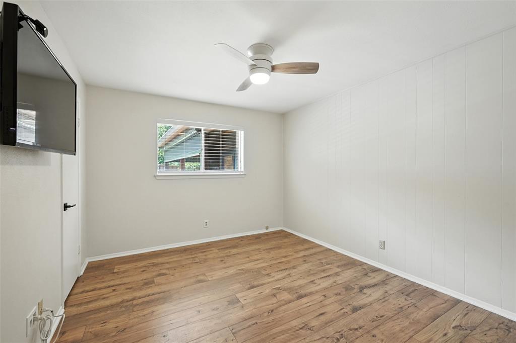 Shady Shores, Texas 76208, United States, 3 Bedrooms Bedrooms, ,2 BathroomsBathrooms,Residential,Active,198808