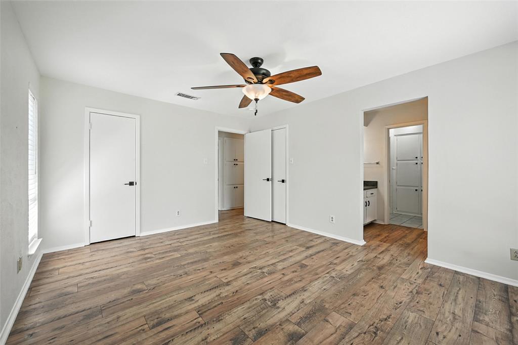 Shady Shores, Texas 76208, United States, 3 Bedrooms Bedrooms, ,2 BathroomsBathrooms,Residential,Active,198808