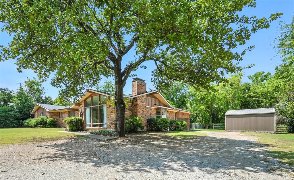 Shady Shores, Texas 76208, United States, 3 Bedrooms Bedrooms, ,2 BathroomsBathrooms,Residential,Active,198808