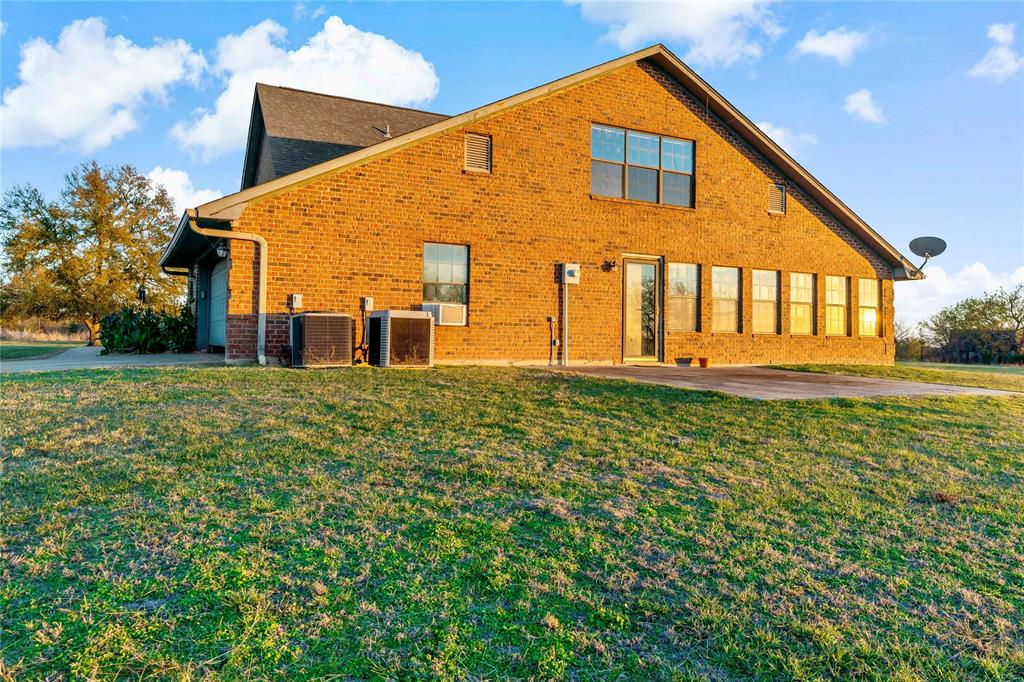 2301 CR 24900 Drive