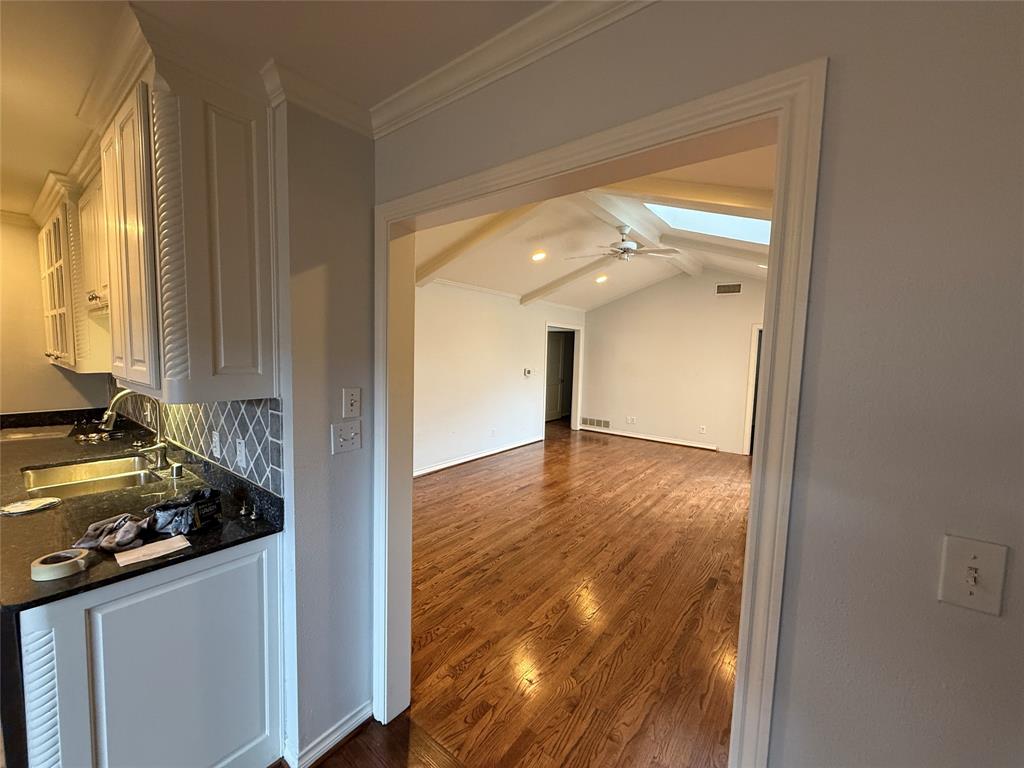 Inwood North Estates - Residential Lease