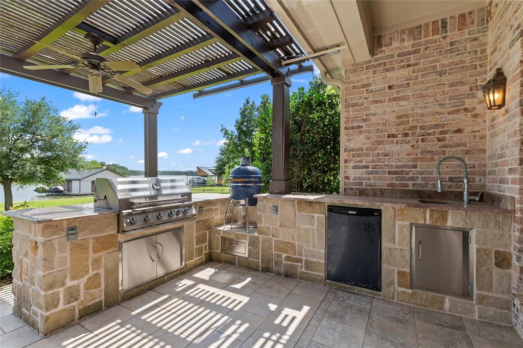 Bridgepointe - Residential