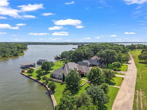 229 Lakeside Drive Malakoff TX 75148
