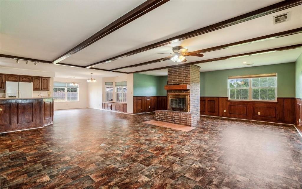 1100 County Road 12200