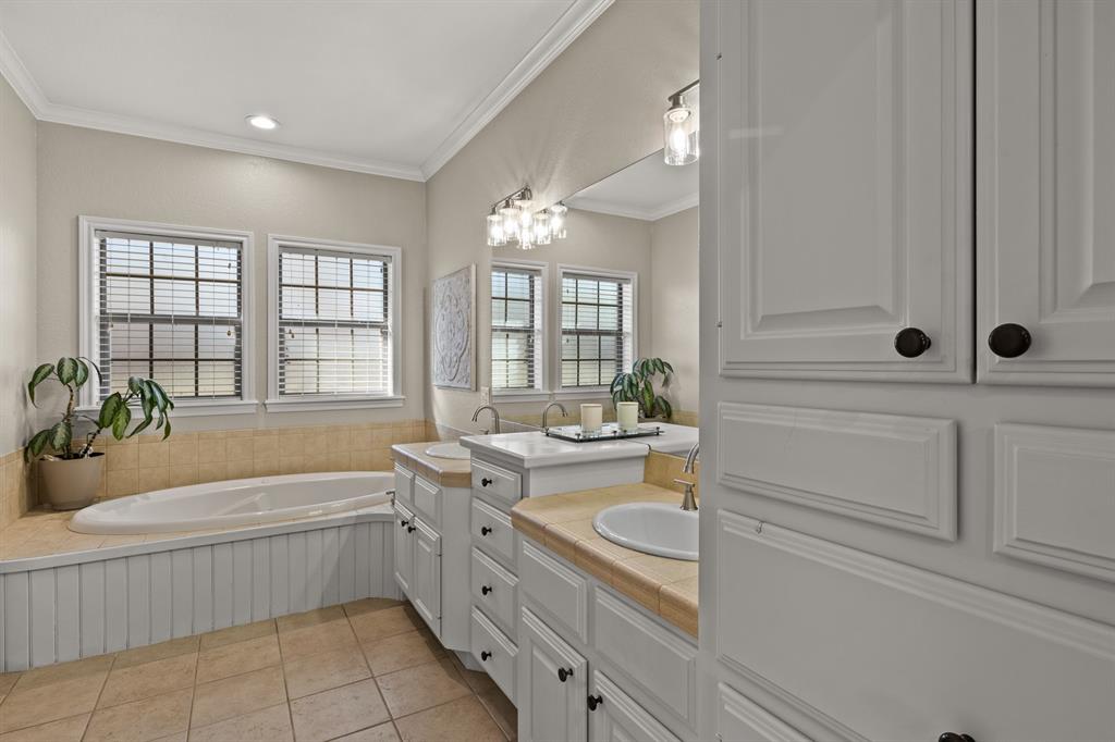 Hidden Lake - Residential