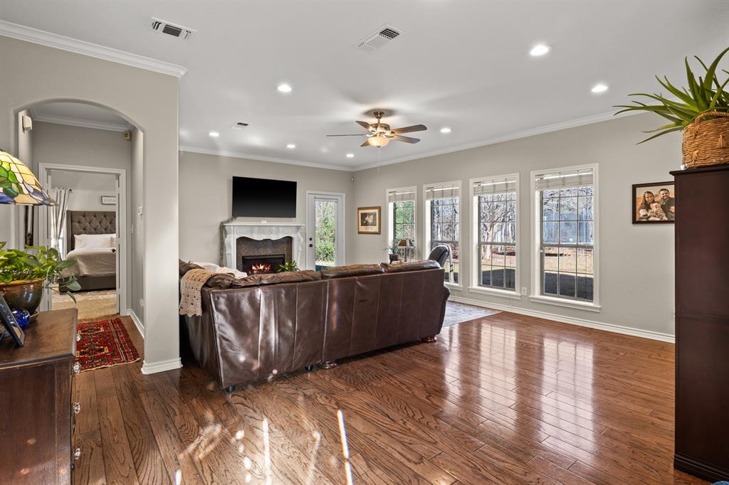 75 Private Road 4208