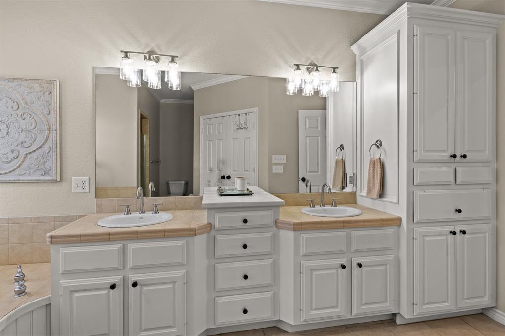 Hidden Lake - Residential