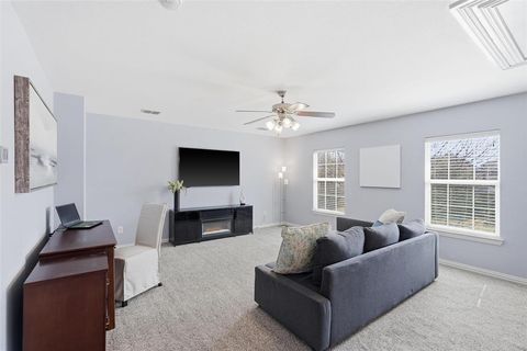 Tiny photo for 5632 Hampshire Drive, McKinney, TX 75070 (MLS # 21194493)