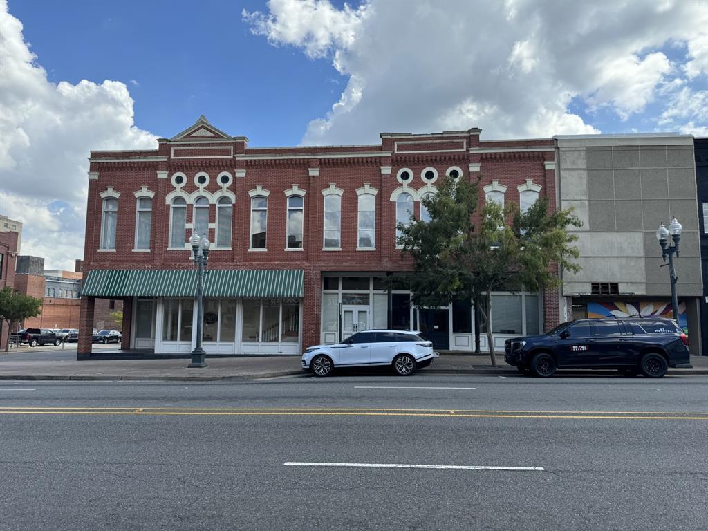 Downtown - Commercial Sale