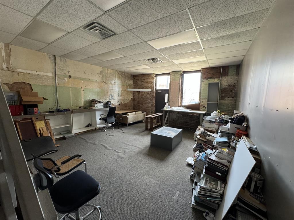 Downtown - Commercial Sale