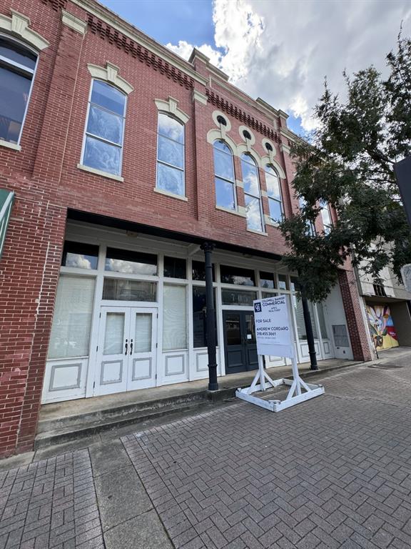 705 Texas Street