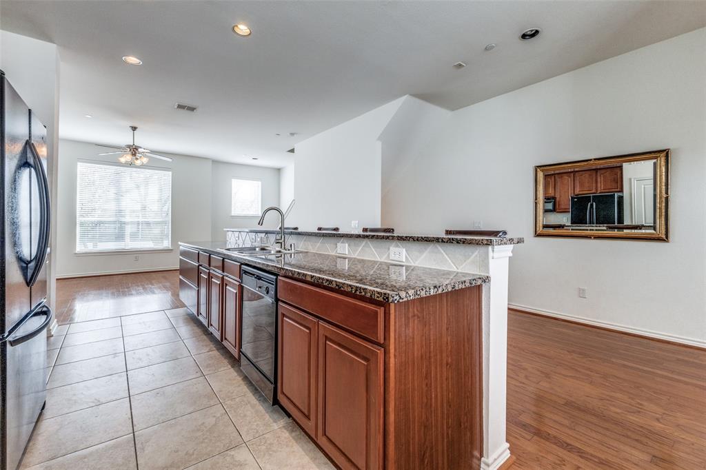 Holland Oaks Condo - Residential