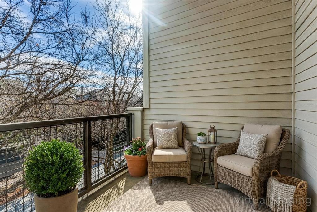 Holland Oaks Condo - Residential