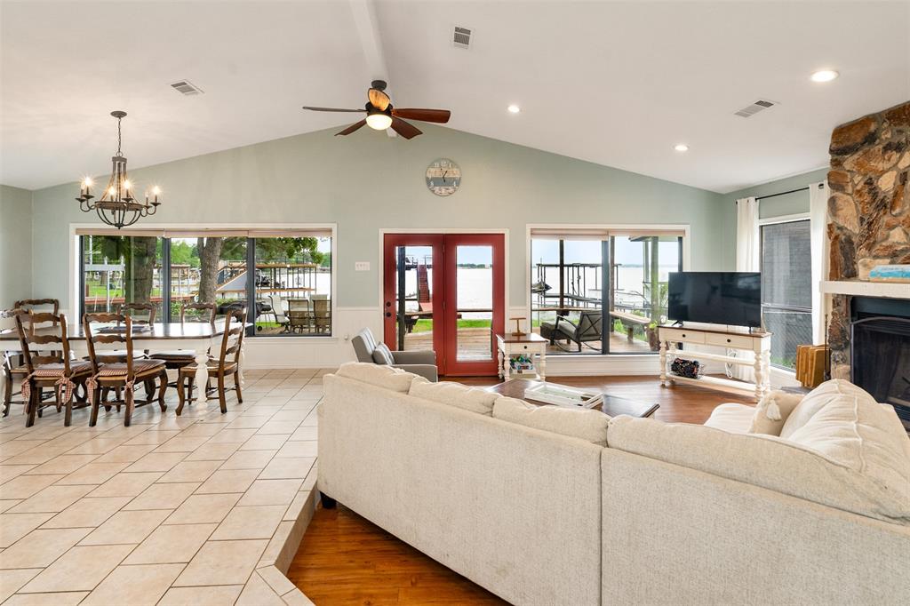 124 Harbor Drive
