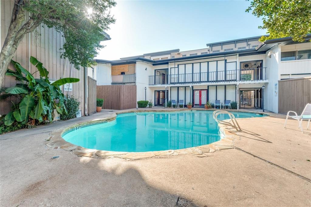 THE PLAZA CONDOMINUMS - Residential Lease