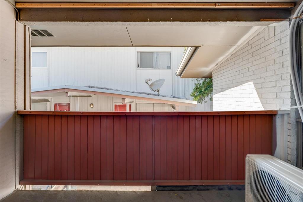 THE PLAZA CONDOMINUMS - Residential Lease