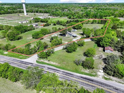 Photo of 39 Wild Road, Van Alstyne, TX 75495 (MLS # 21234868)
